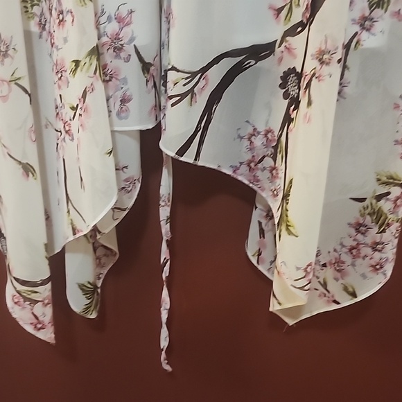 Dress - Picture 5 of 9